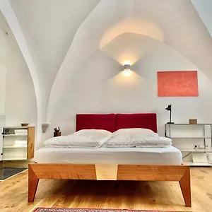 https://appartements-im-herzen-der-passauer-altstadt.com-bavaria.com