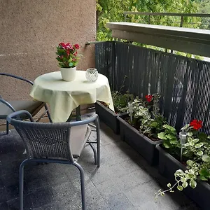 https://homestay-rosalia.hotels-in-ljubljana.com