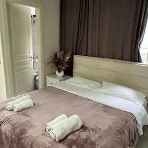https://urban-retreat-apartments.albaniahotels.org