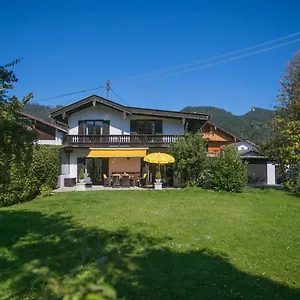 https://ferienwohnungen-schnabel-im-herzen-von-rottach-egern.com-bavaria.com